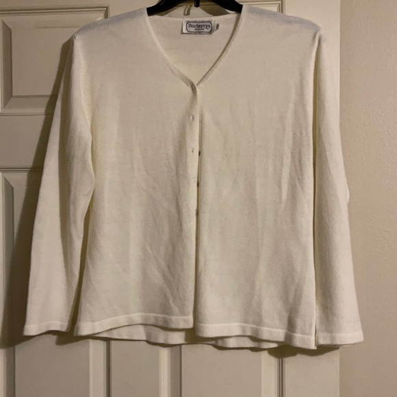 Cardigan - Picture 1 of 4